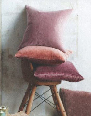 Accessory Du Jour: The Velvet Cushion