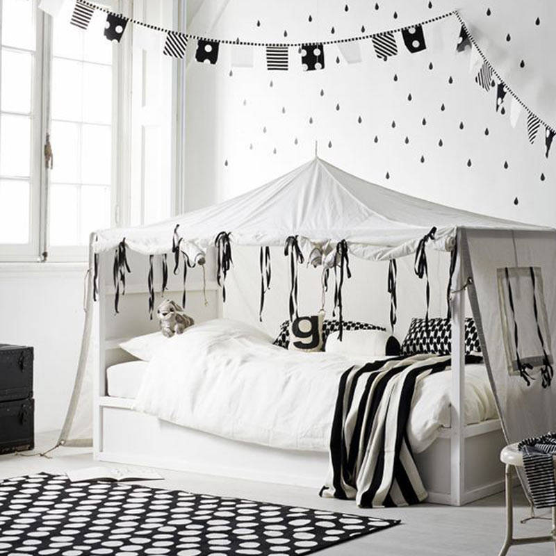 kids black and white bedroom